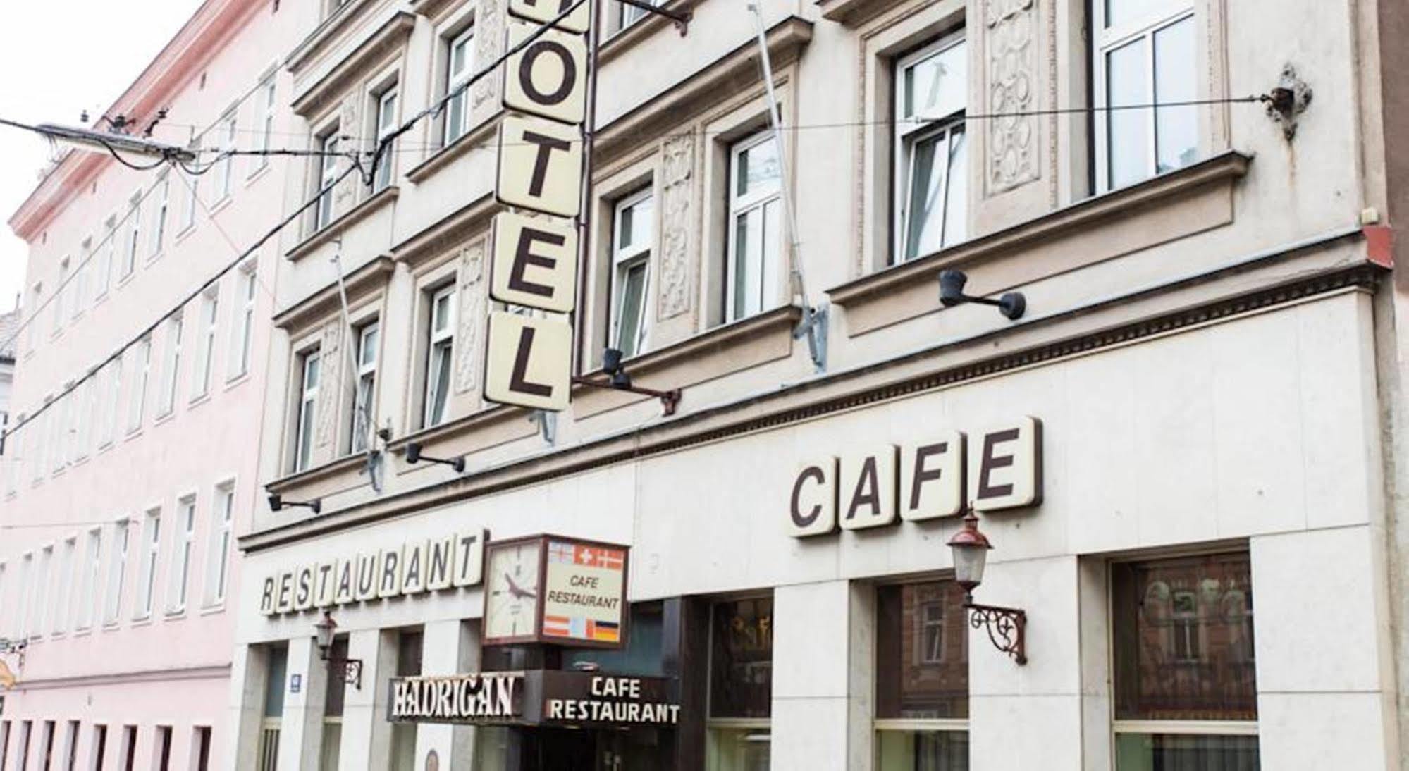 Hotel Hadrigan Вена Экстерьер фото