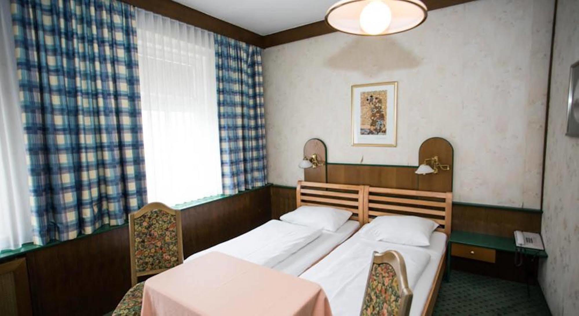 Hotel Hadrigan Вена Экстерьер фото